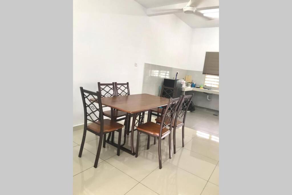 Familyday Homestay Port Dickson Bbq 3Min To Beach Bagian luar foto