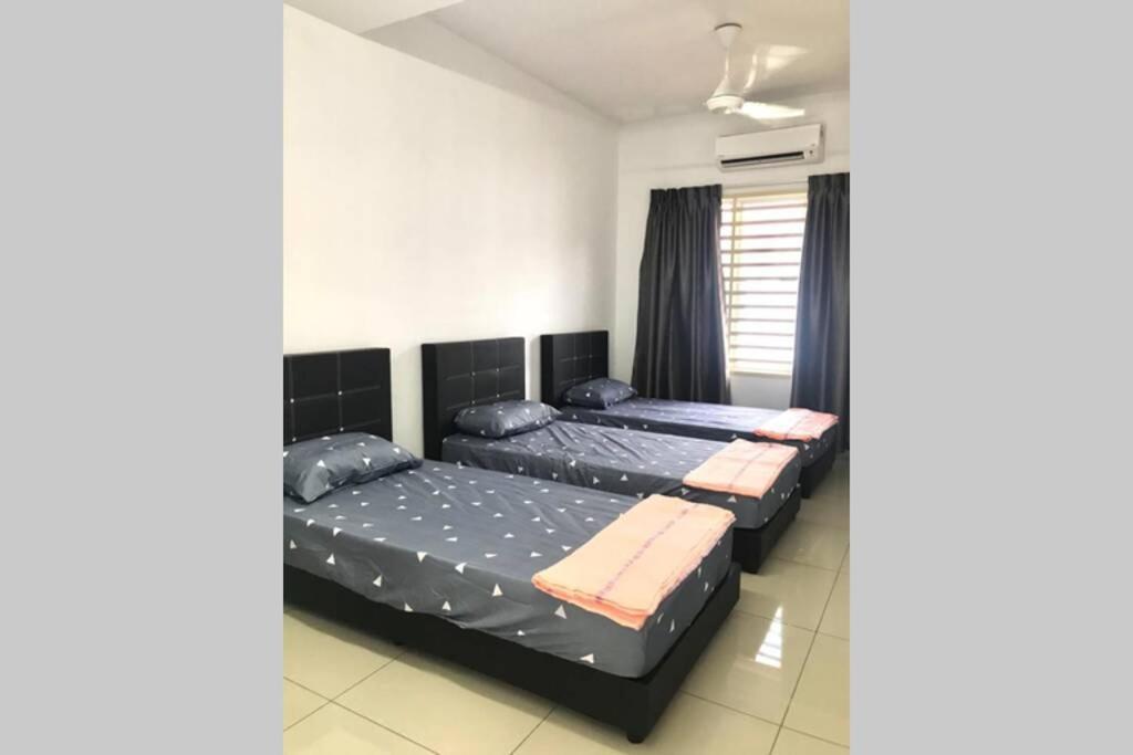 Familyday Homestay Port Dickson Bbq 3Min To Beach Bagian luar foto